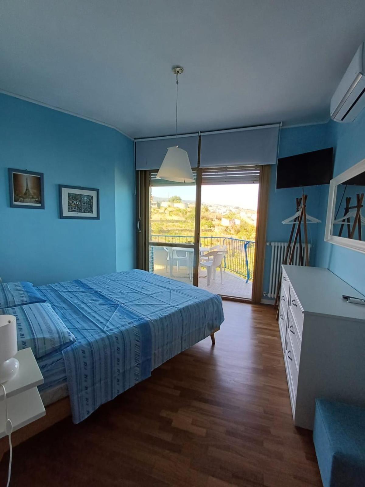 Terrazza Sul Mare - Bellavista Apartment Sanremo Bagian luar foto